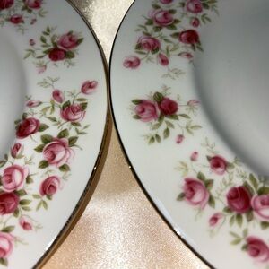 Set of Royal Vale Rose dessert plates